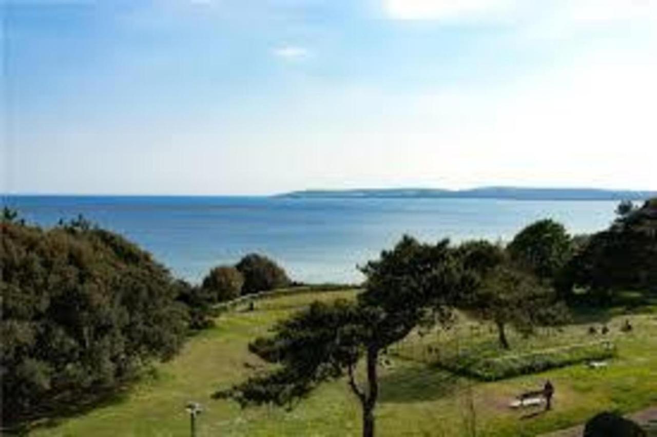 Middle Chine - 2 Bedroom Holiday Home Bournemouth Luaran gambar