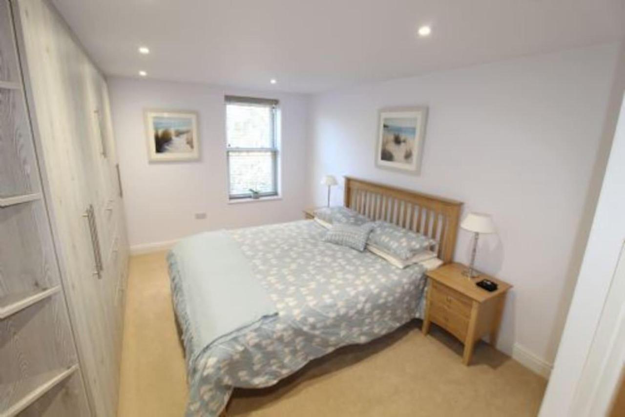 Middle Chine - 2 Bedroom Holiday Home Bournemouth Luaran gambar